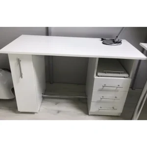 Стол маникюрный с карго